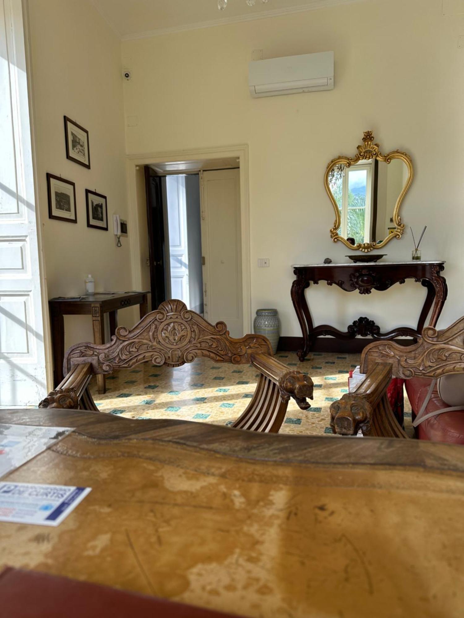 B&B Maison D'Art Sorrente Extérieur photo