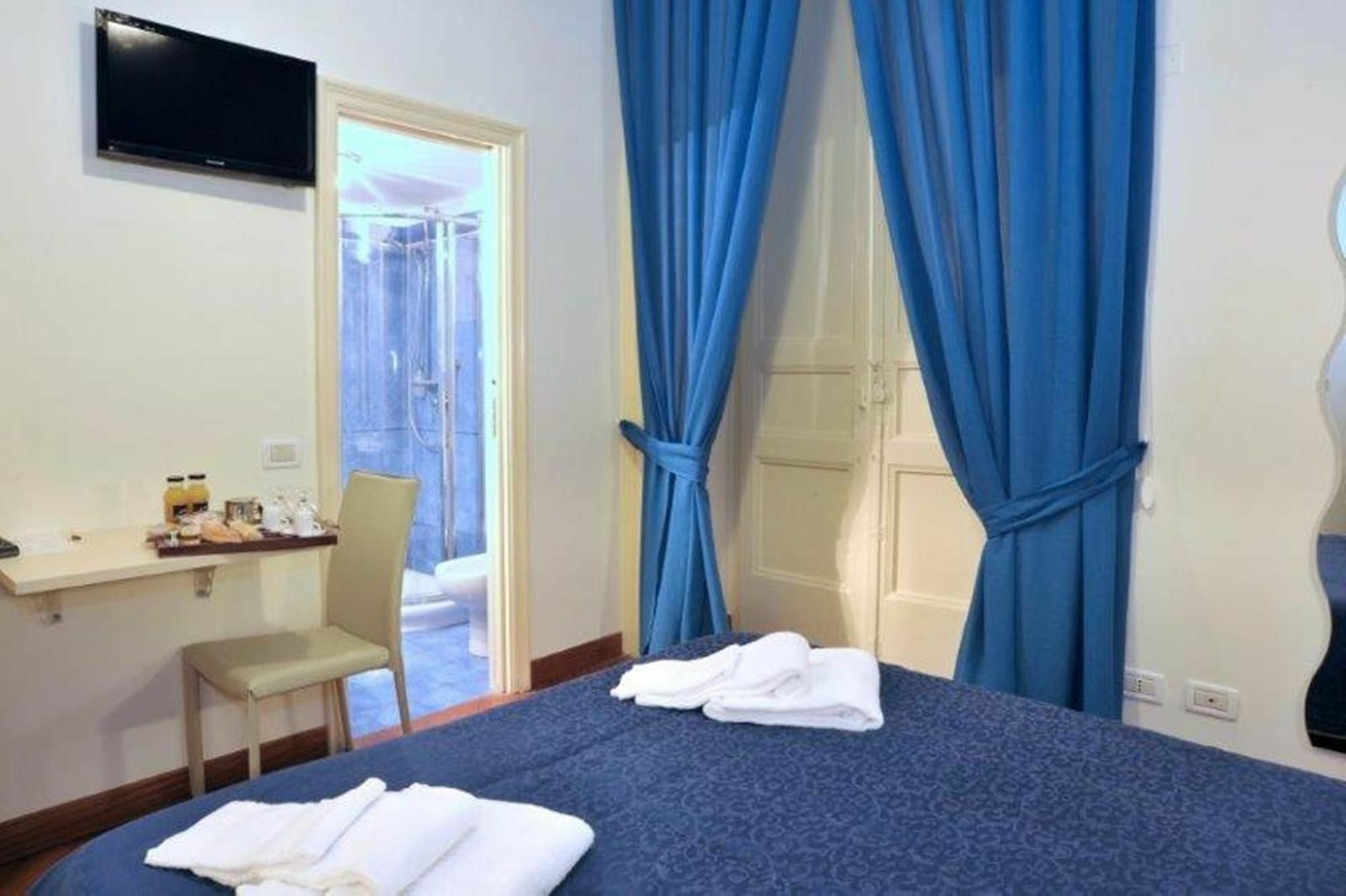 B&B Maison D'Art Sorrente Extérieur photo